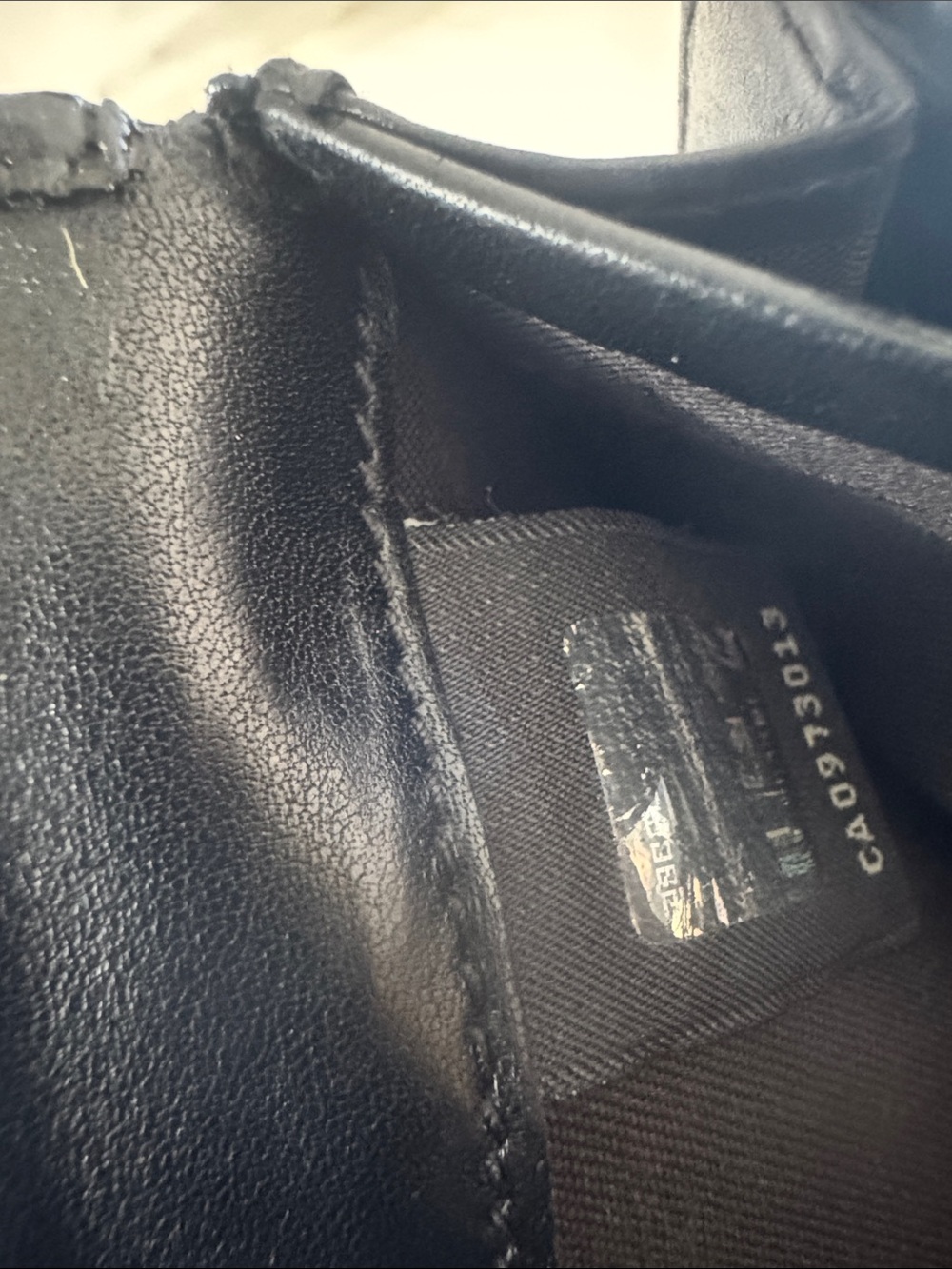 Fendi Black Leather Logo Continental wallet - Picture 6 of 8